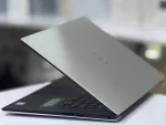Dell XPS 15 7590 در 2 کیفیت فول اچ دی و 4KOLED